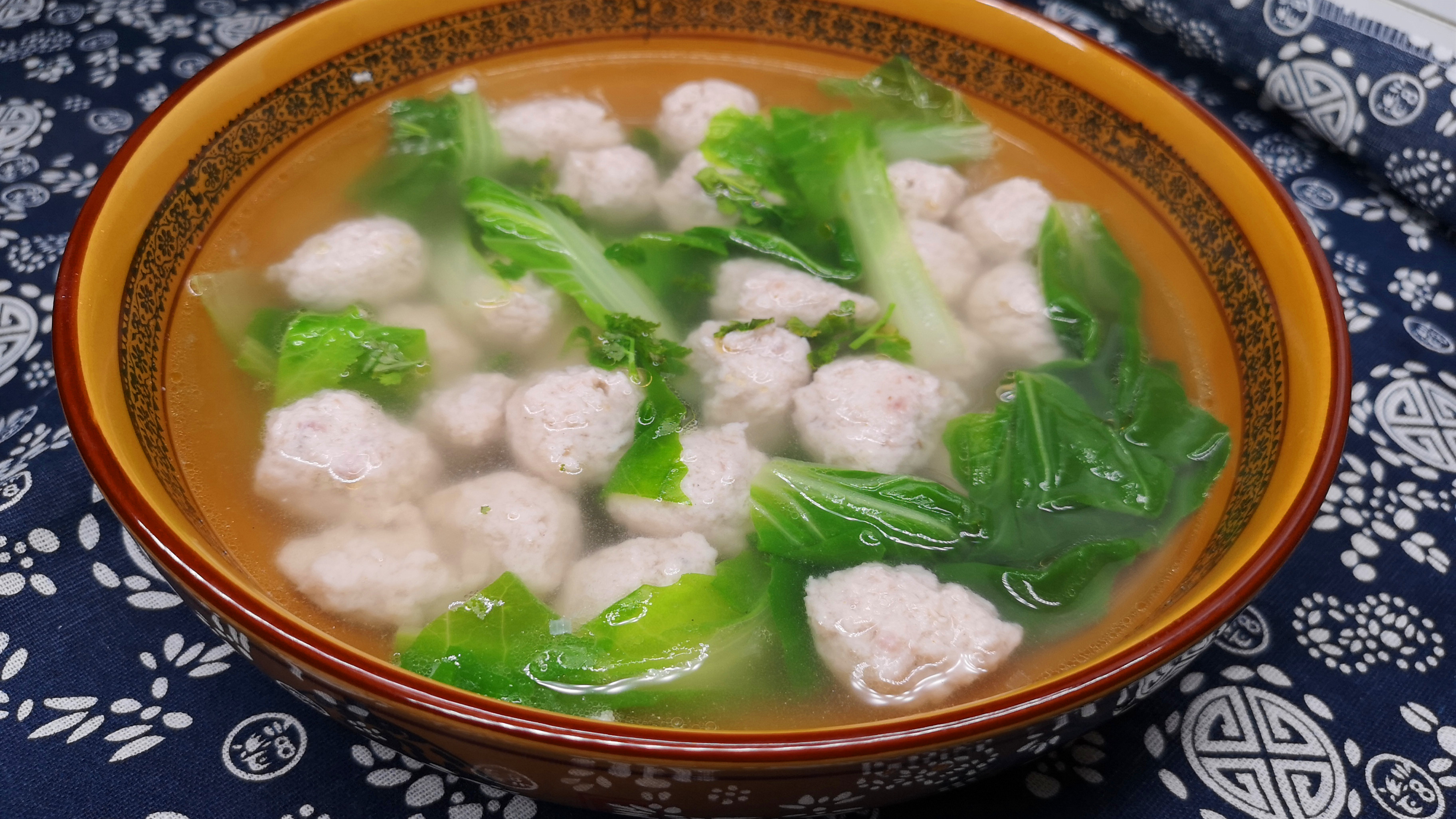 『』春天，要多给孩子喝这汤，我家隔三差五做一次，营养补钙长高个