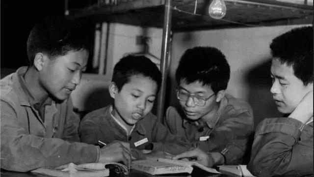 『尹希』中国天才入美国籍，拒绝回国发展，回复的一句话让网友集体沉默