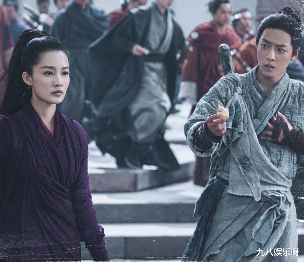 [走出国门]继《陈情令》之后，肖战又一部作品走出国门，海报却戳中笑点