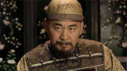 雍正|雍正承诺：只要我在世一天，就没人敢动你！乾隆一继位就将他凌迟