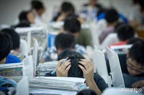 『湖北』全国卷一8个，卷二4个，卷三1个，它们何时开学？关乎高考时间