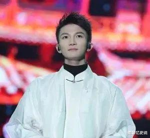 周深|中国好声音学员现状：吴莫愁小县城商演，周深火遍娱乐圈