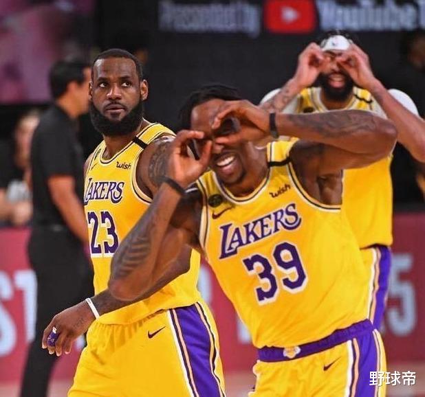 湖人队|湖人总冠军！8年换8队，昔日超巨终圆梦！这个冠军，他足足等了八年啊