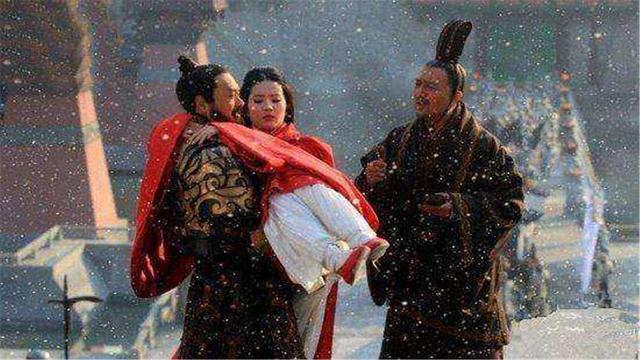 |曹操五大错，睡错一女，放错一帝，杀错一医，信错一将，留错一臣