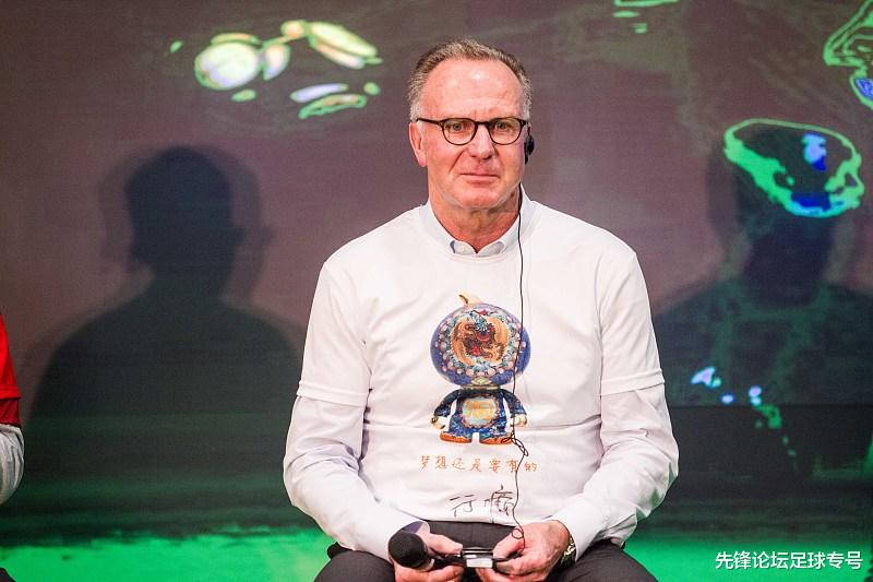 [曼城]皇马拜仁黑手搅乱曼城：英超三连冠被打断，瓜迪奥拉很窝火该祭出血性铁腕了