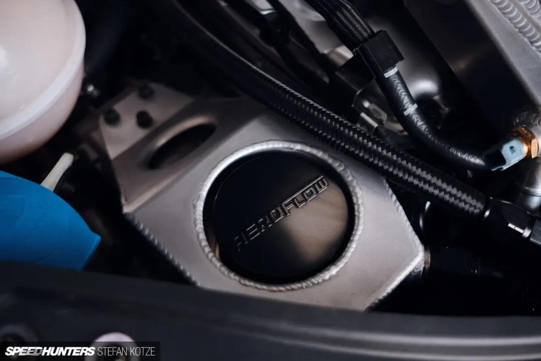 「高尔夫R」8年时间，全力以赴改装大众神车高尔夫R32最终实力秒杀众多大马力性能车