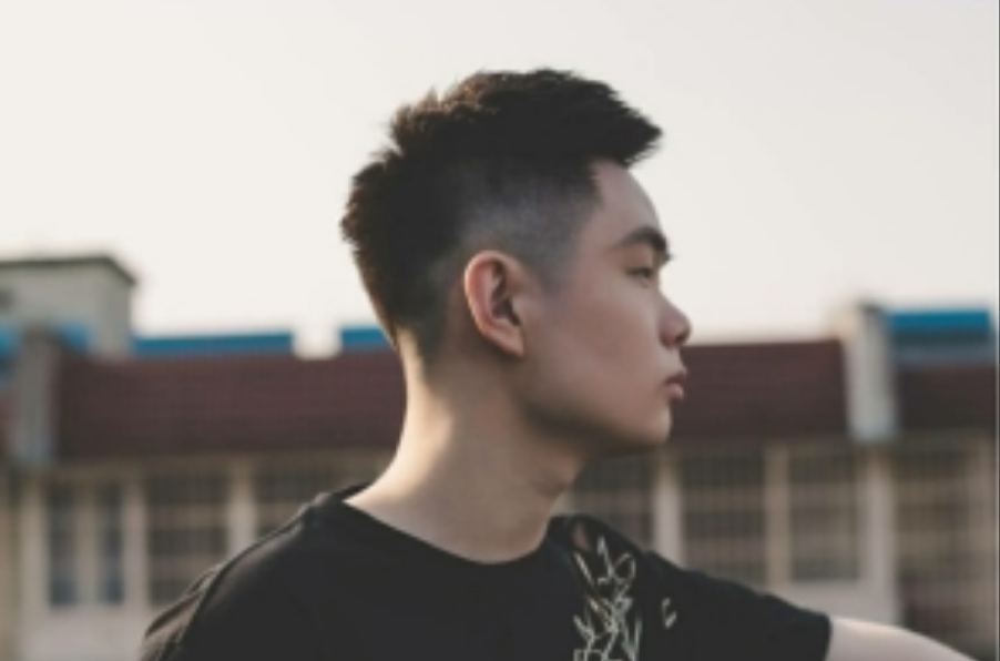 【李白】巅峰两千分的闪现李白!寂然以为遇到演员,结果是不输梦泪的国一李白