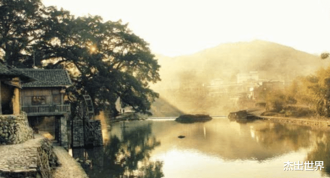 【电影】因这部电影取得了成功，这个景区火了起来，为扩大影响力直接改名