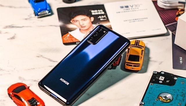 荣耀|荣耀销量最高的5G手机推荐！原来这三货才是最受欢迎，别再看错了