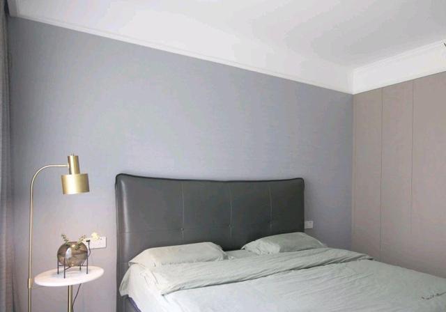 |晒晒新房装修，全屋现代风，最满意电视墙，朋友都夸赞简洁大气