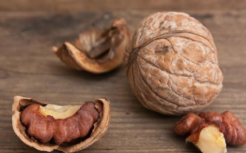 「洋葱」天然溶栓剂被找到了，隔三差五吃一吃，血栓悄悄没了