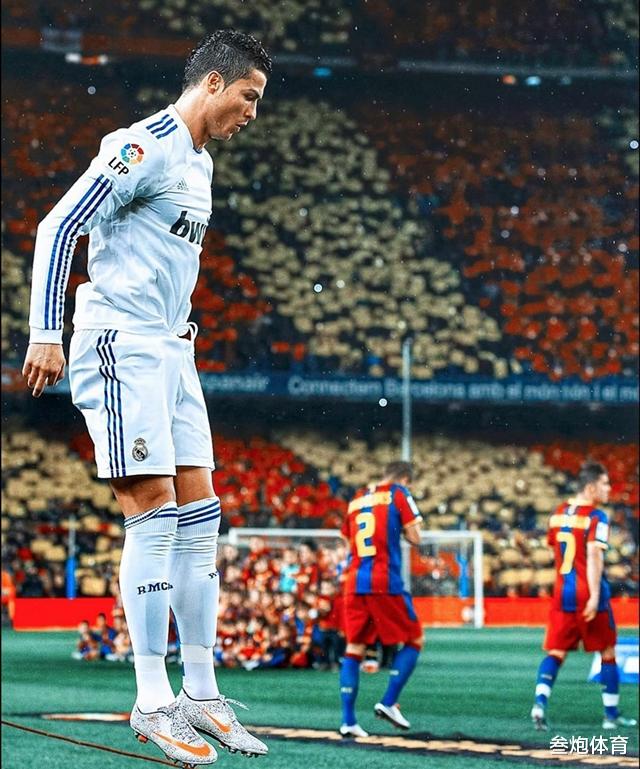 皇家马德里@6-4，皇马赢巴萨！C罗粉丝高达4.32亿，梅西因1举动错失近亿粉丝