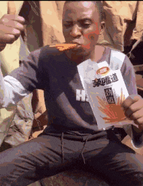 |男子收到匿名U盘，发现全是妻子和他人的画面……心好塞！哈哈哈哈