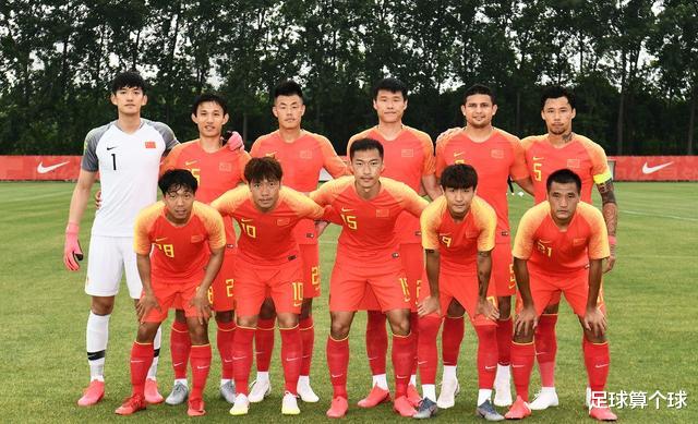 [国足]国足4-0！恒大跟队记者：太强大了！你对国足信心是不是回来了？