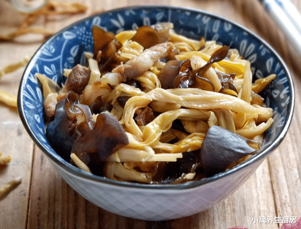 木耳|天然“安神菜”找到了，每周吃3次，养心安神，一觉睡到自然醒