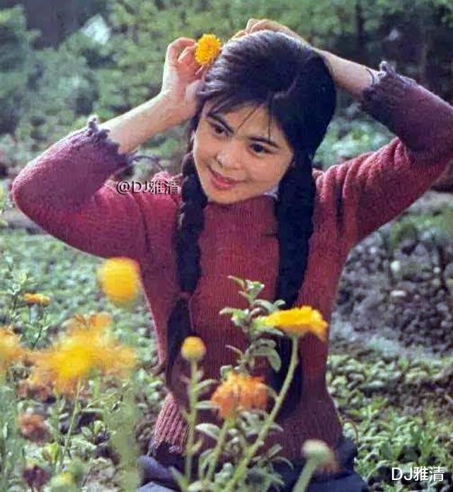 #影帝#31朵美丽村花，绽放在80年代银幕上，那时宋丹丹好美，白灵还很清纯