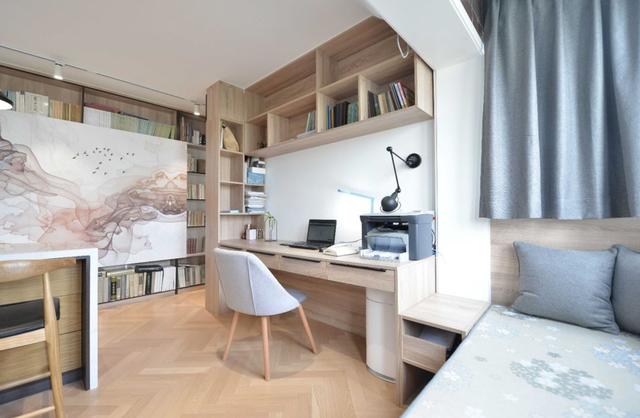 |她放弃客厅，直接将“图书馆”搬进家，全屋都透着书香气！