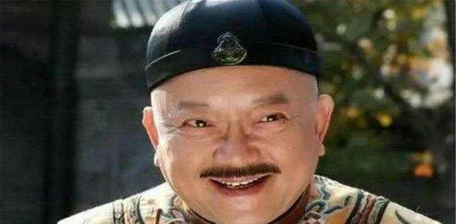 #秦始皇#和珅临死前打开乾隆给他的保命符，他为何一脸黑线，转身上吊了