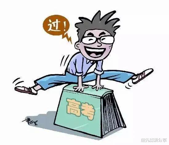 |那个高考提前交卷，笑称“试卷太简单”的高考考生，如今怎么样了？