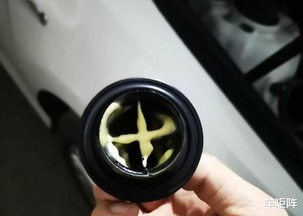 丰田RAV4|真牛！丰田RAV4上半年狂甩近8万辆，是什么让人忽略掉它的缺点？