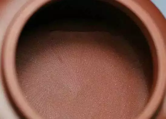 【手艺人】为什么壶内会有一条条划痕，手艺人来告诉你！