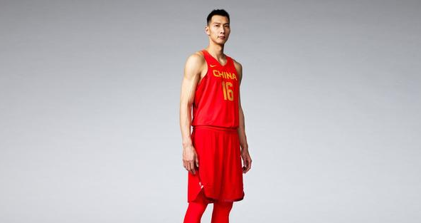 「易建联」中国男篮穿11号球衣有什么规定?