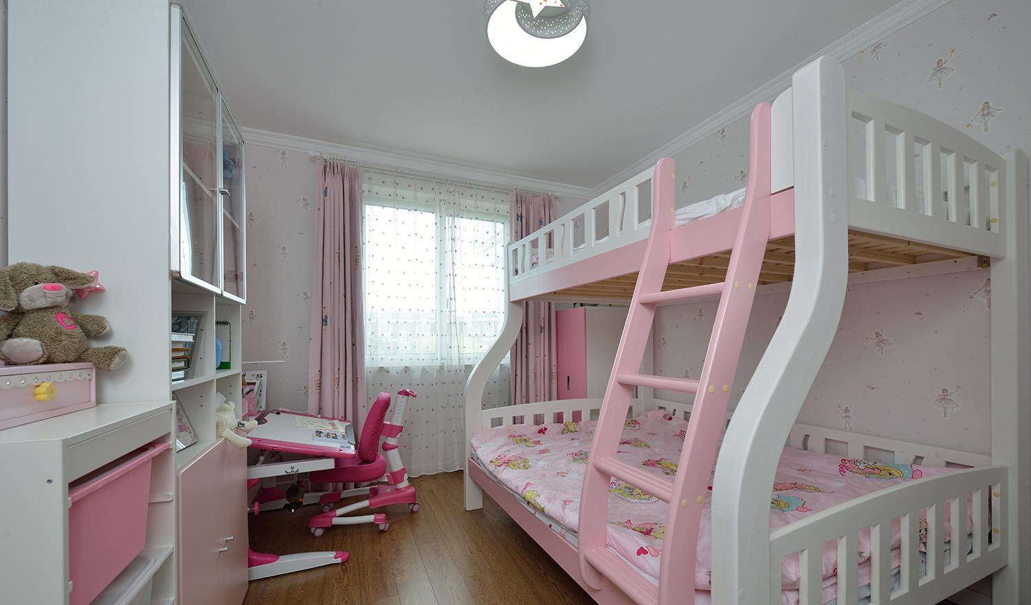 ▲住了5年的房子,装修不过时,跟新的一样,有个爱干净的老婆真好