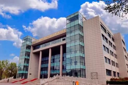 高校@这些211大学，刚过一本线就能上，为何报考的学生却那么少？