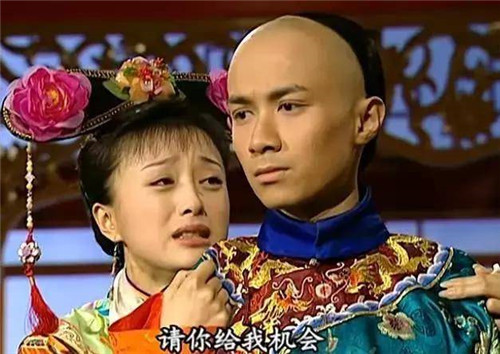 小燕子|五阿哥与小燕子多年都未怀孕，为何与知画一夜就有了？原因很简单