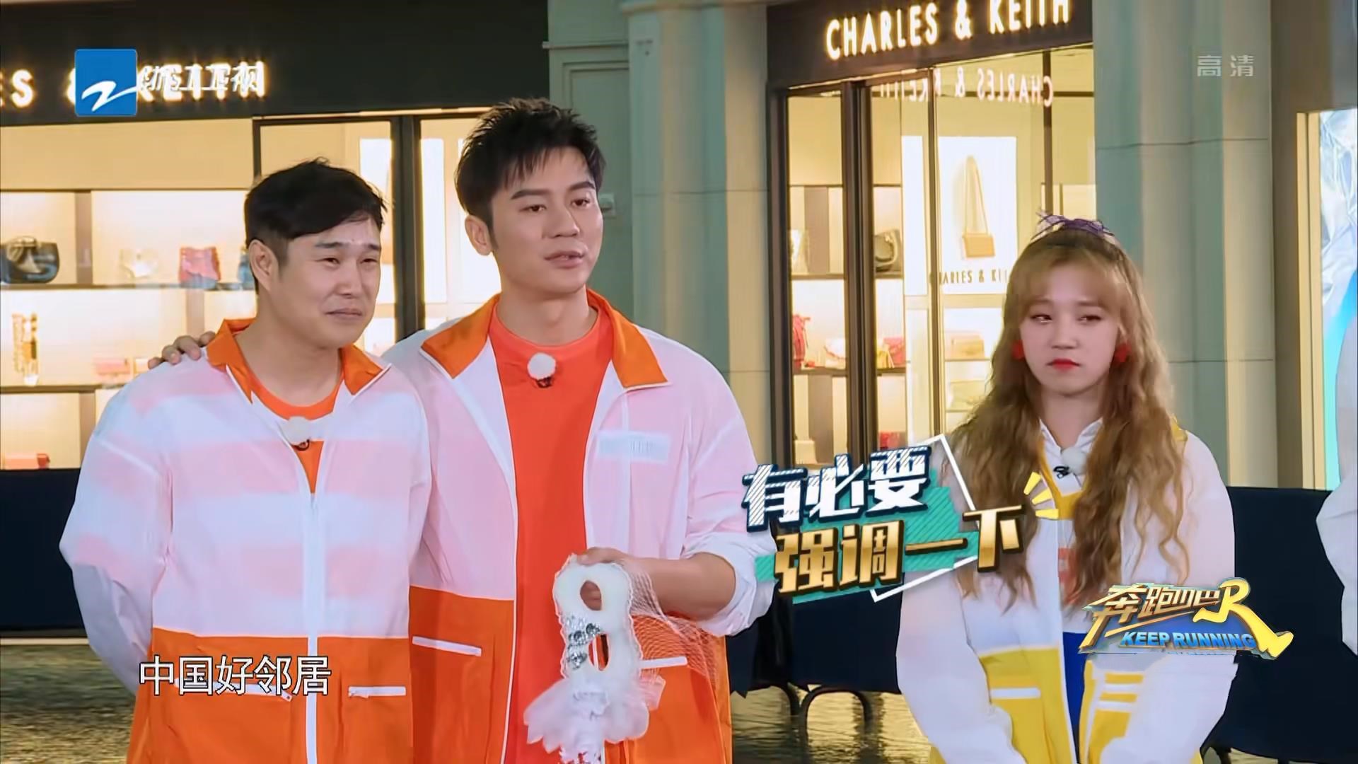 迪丽热巴|为何热巴连续9年住酒店？当她说出背后原因，网友：这就是现实