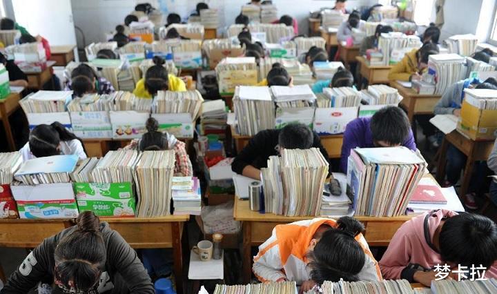 考试|大一学姐警告高三学弟学妹，这样做一时爽，高考录取想骂娘
