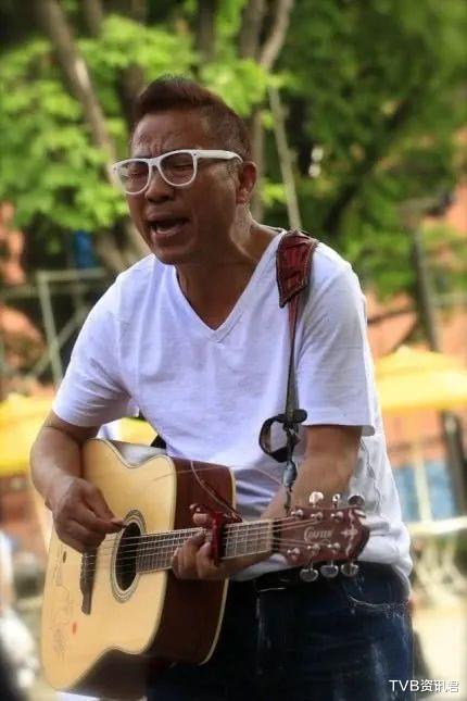 肿瘤|不容乐观!著名男星病情急转直下:癌细胞已扩散全身肿瘤压着神经