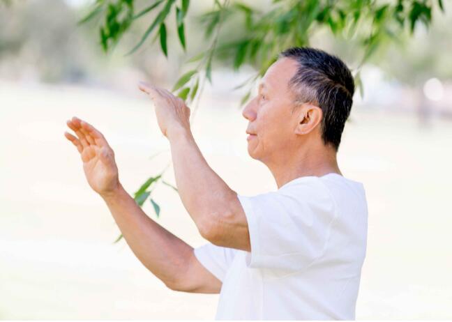 尿毒症|得了肾病，这3件事尽量改，避免加重病情，引发“尿毒症”！