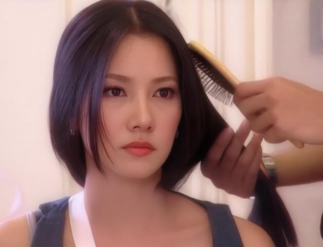 aump|这些泰国女星出道十几年还很火，一人一部爆款泰剧告诉你凭什么