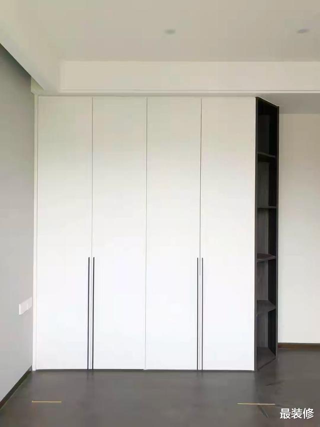 『』装修小白，看完这一份衣柜定制的7大要点，让你瞬间省下一半钱！