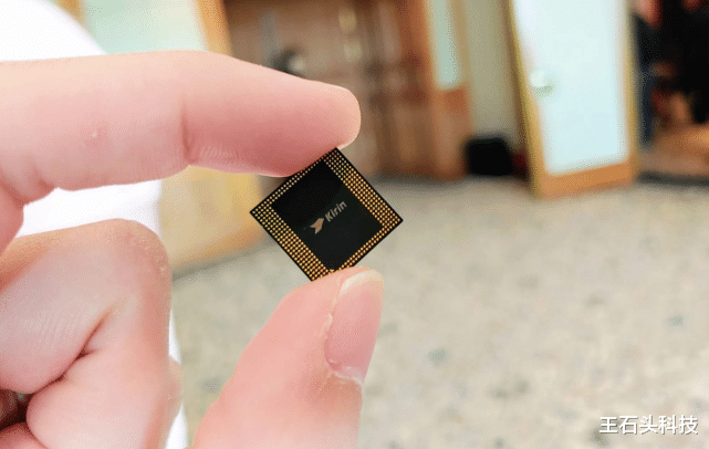 王思聪|又一家宣布!美光半个月后无法向华为供货,可能损失上百亿!