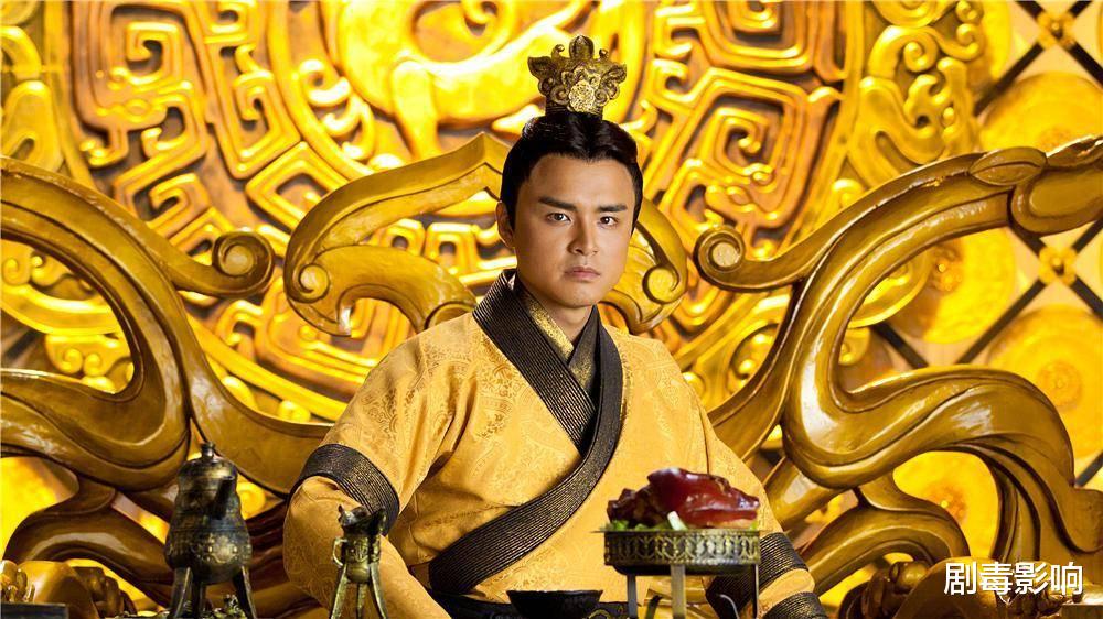 「李易峰」李易峰走后，欢瑞逐渐没落，任嘉伦这张“王牌”能发挥多大作用？