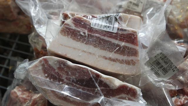 果然悠|进口肉4块一斤，远低于市场肉价，为何超市买不到？答案来了