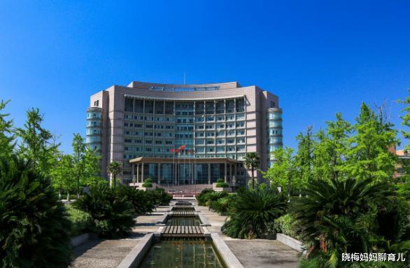 浙江大学|26岁浙大硕士弃高薪工作，再次高考被二本大学录取，父母暴怒痛骂