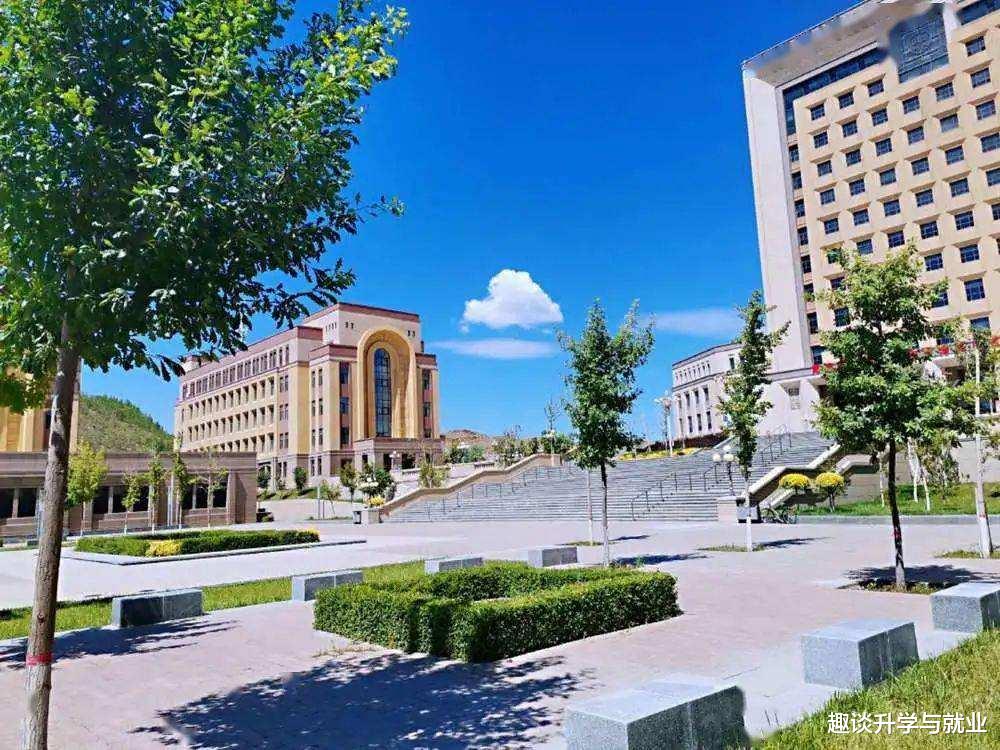 高校|适合中等考生报考的3所二本师范大学，分数不高，考上就是赚到！