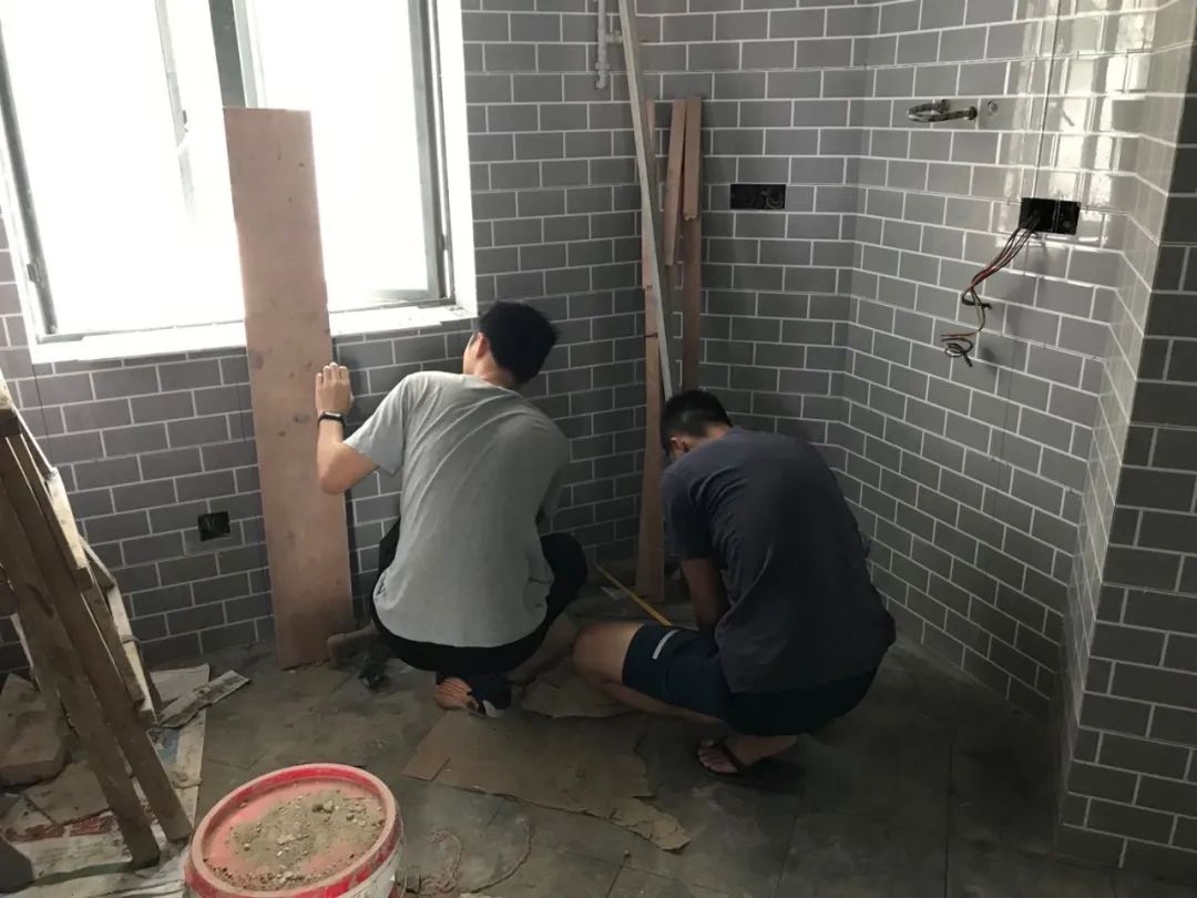 []定制橱柜：木质、石材、砖砌、不锈钢，到底哪种好？（装修日记）