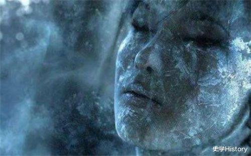 『』中国首例冰冻人展文莲，计划50年后“解冻复活”，如今现状如何？