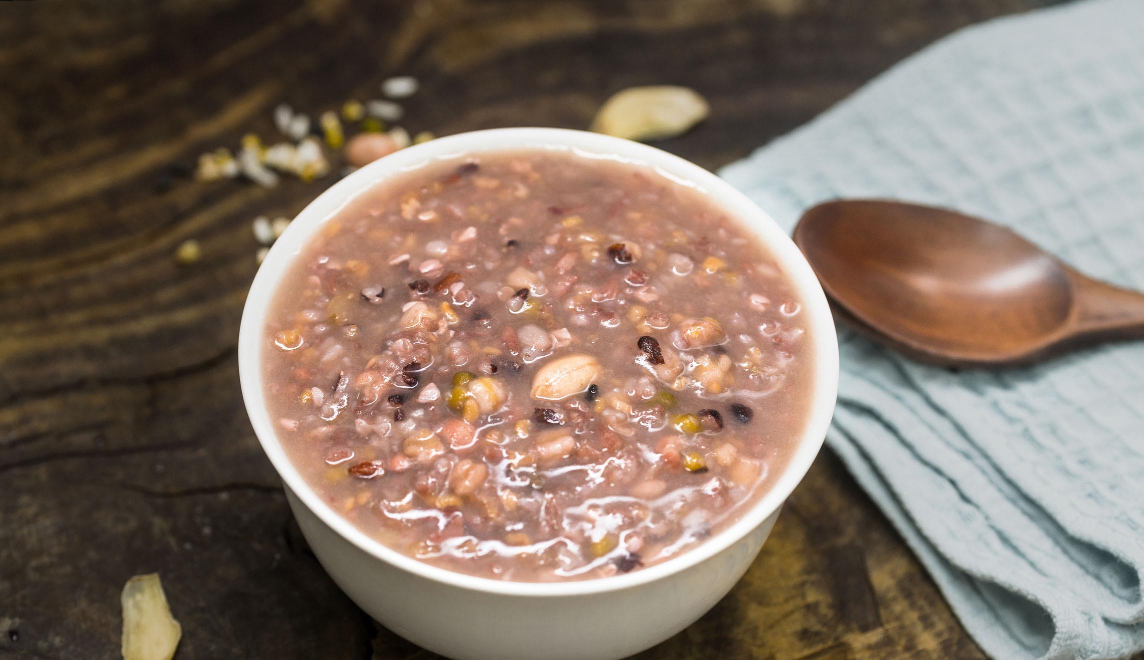 碱性食物|女人常吃这种“碱性食物”,脸上不油了,嘴巴不臭了,湿气绕着走
