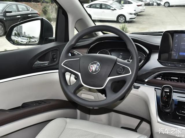 别克GL8|家用“埃尔法”!轴距超3米,空间还贼大!