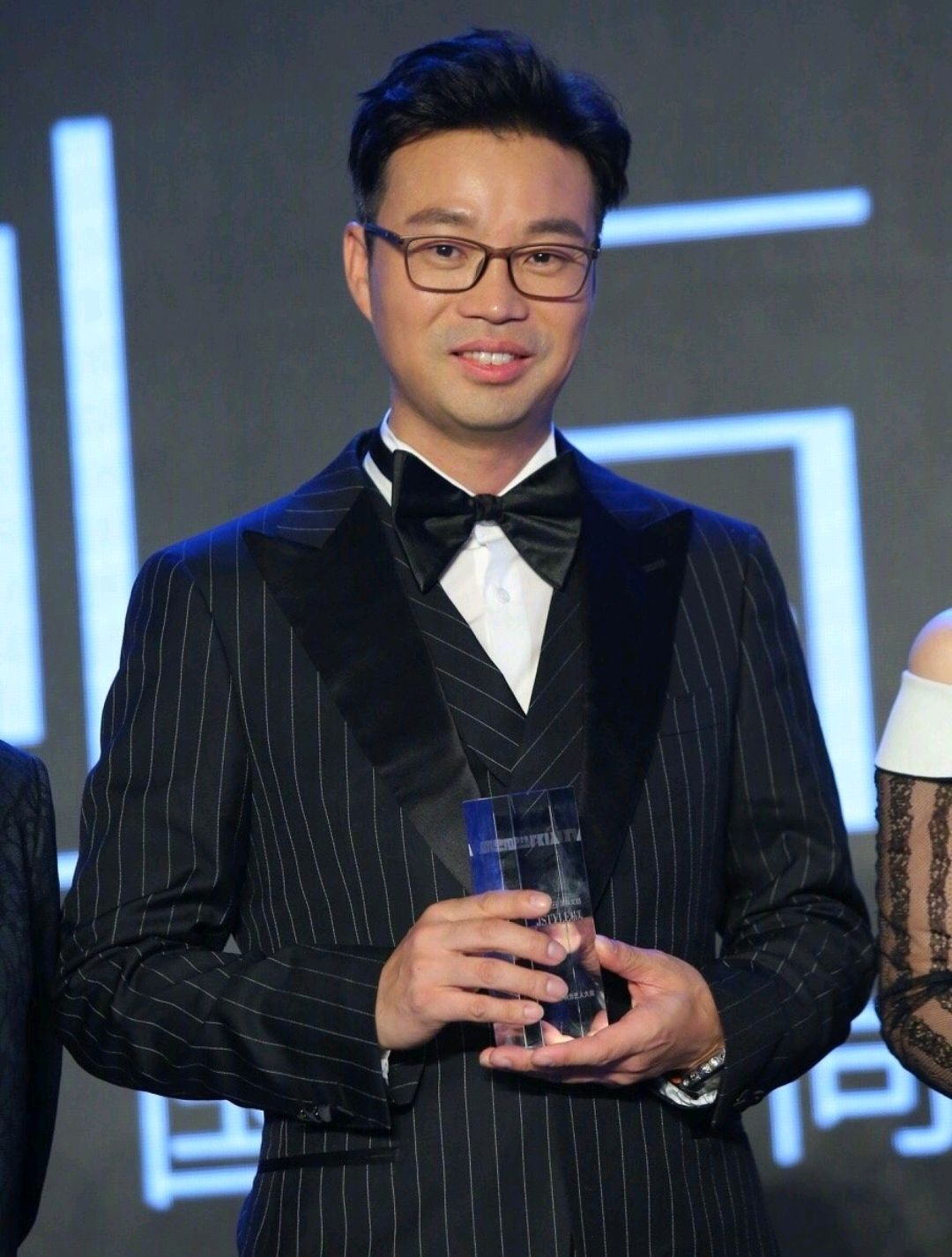 王迅@极限男人帮为何只有王迅“赖着”不走？离开黄渤，他的处境很尴尬