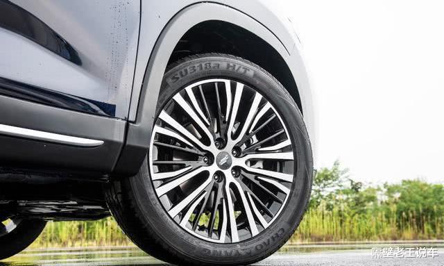 长安汽车@?长安换标换火了！比途观大一圈，蓝鲸1.5T+终身质保，仅售7.77万