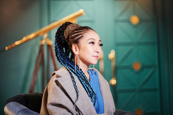 【米希亚】《歌手·当打之年》米希亚的音乐合伙人是谁 黄婷婷违约致其镜头被删引争议