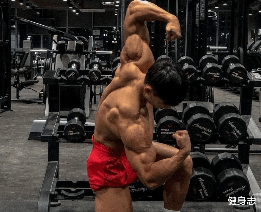 健身:男人过了30岁以后不健身,体能会差成什么样?