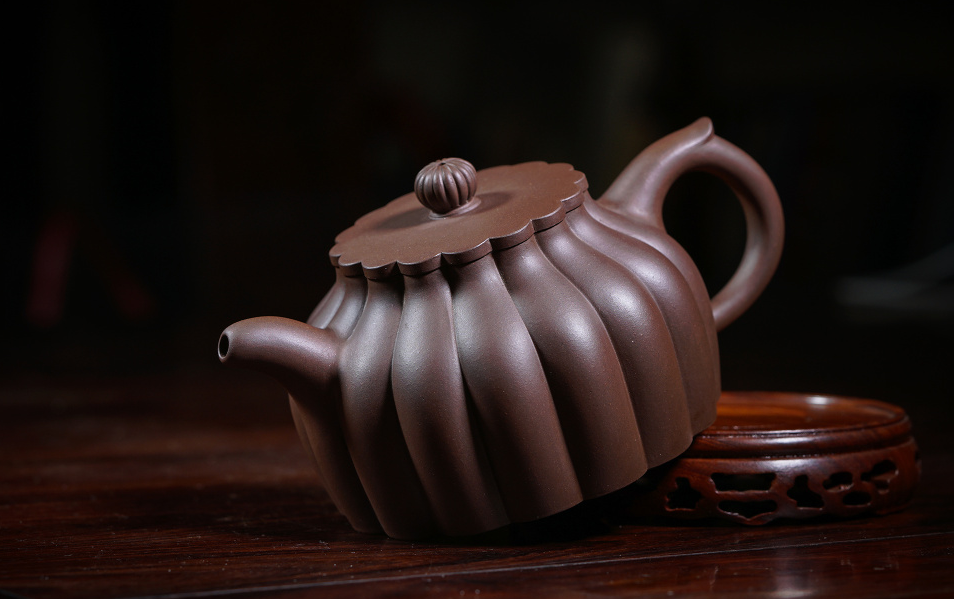 |紫砂壶—紫先生:玩壶人一定要有一把筋纹器
