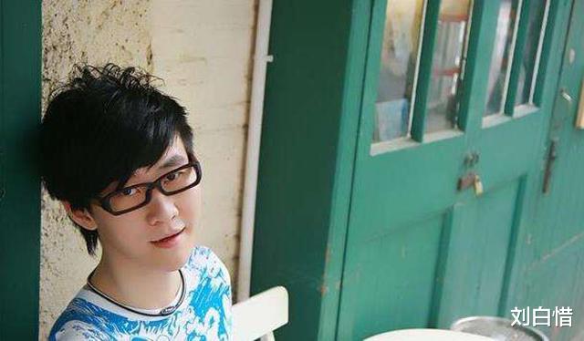 刘伟|断臂钢琴王子：拿过游泳金牌，登过维也纳舞台，今收获完美爱情